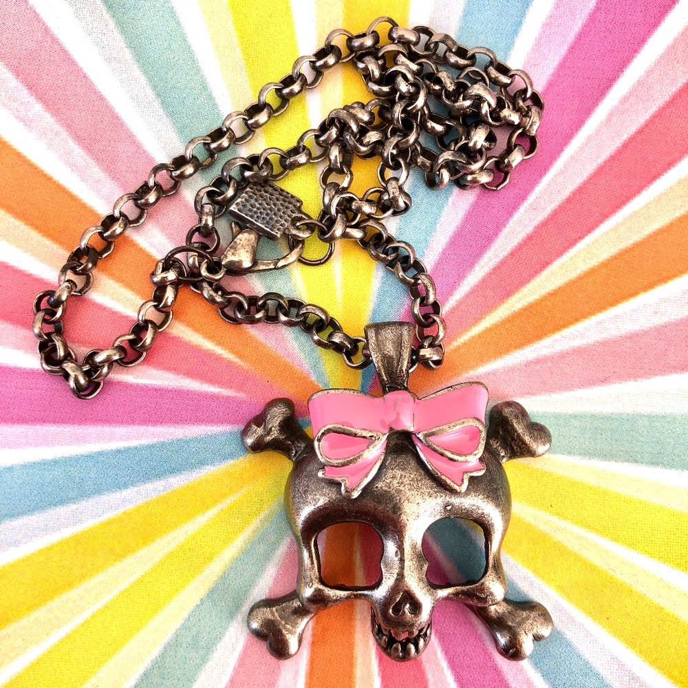 Kitty Cat Skull & Crossbones pink bow necklace